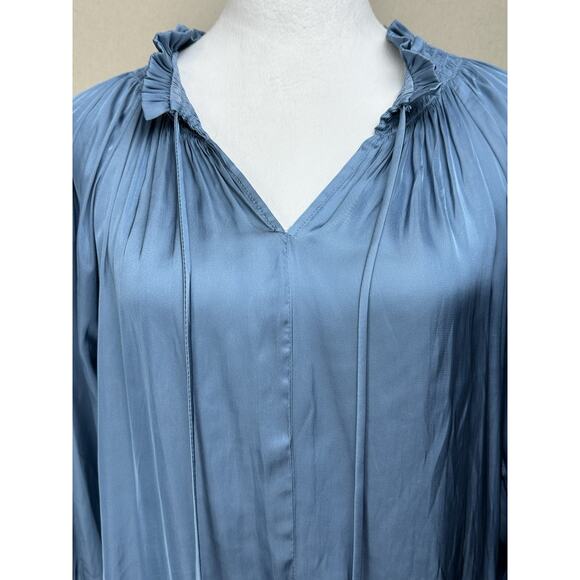 Carmen Marc Valvo Silky Slate Blue Blouse Sz Small Petite Classic Boho Flowy - Picture 2 of 12